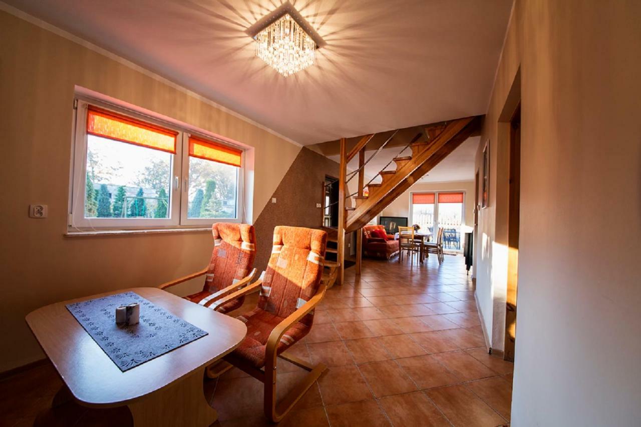Wyspa Uznam - Domek Karsibór Exterior foto